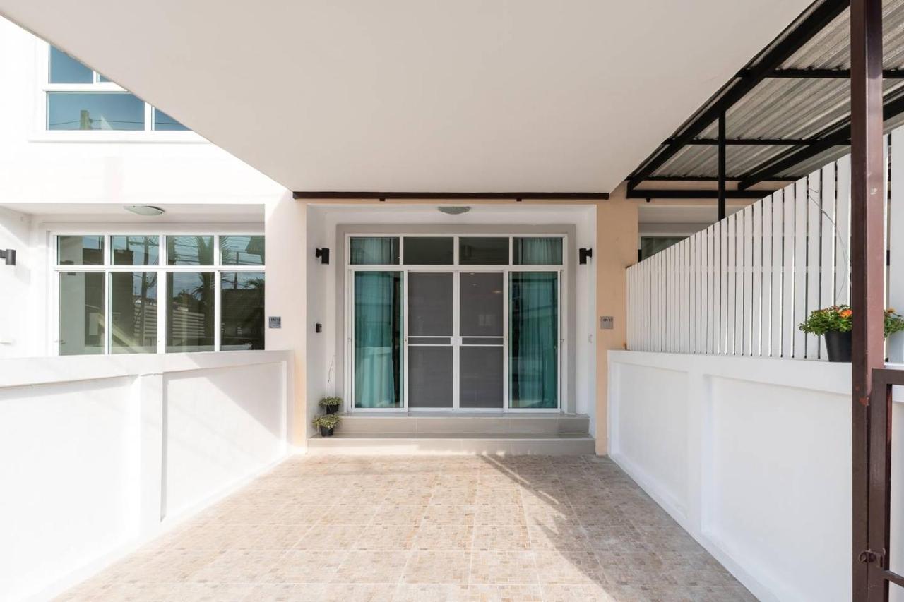 Modern Townhome At The Old City Chiang Mai Dış mekan fotoğraf